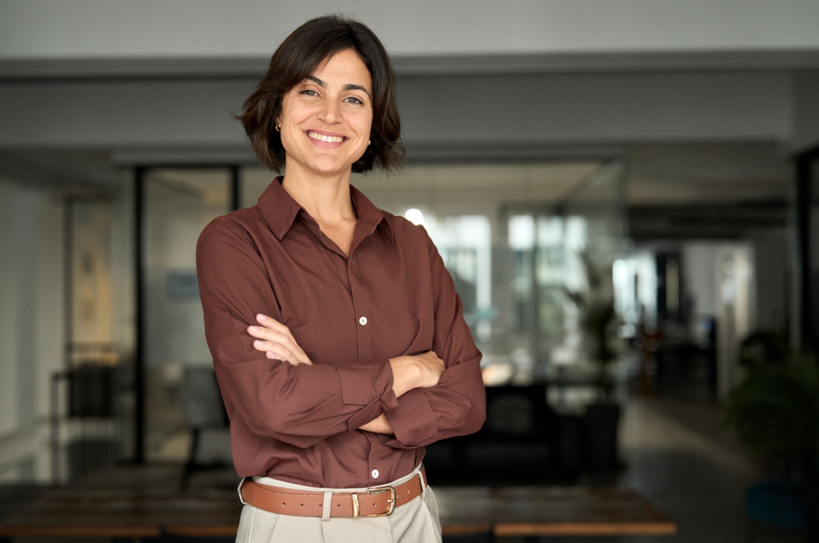 glueckliche frau single