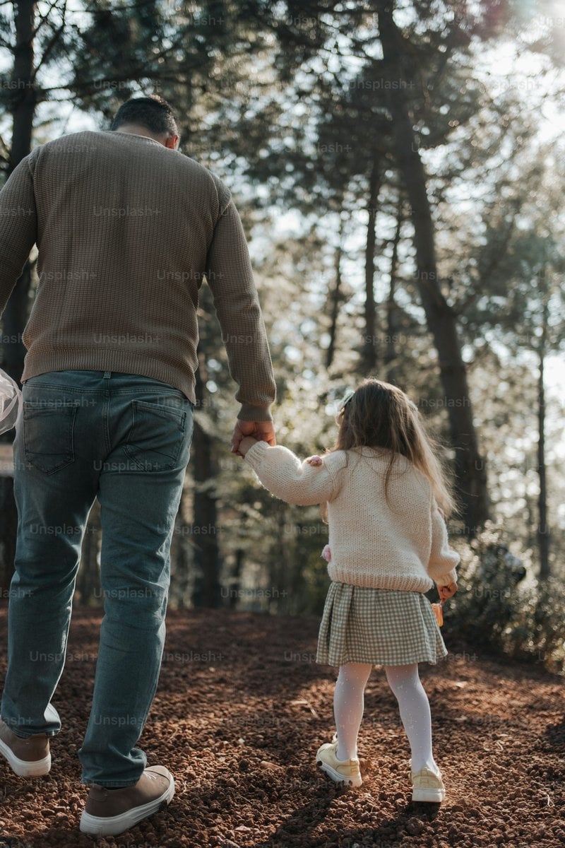 Dad And Kid Pictures | Download Free Images on Unsplash
