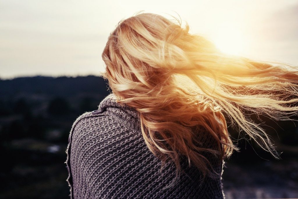 Een Sterke Vrouw Smeekt Niet, Ze Dwingt Niet En Ze Gaat Niet Achter Je Aan &mdash; Ze Loopt Gewoon Weg
