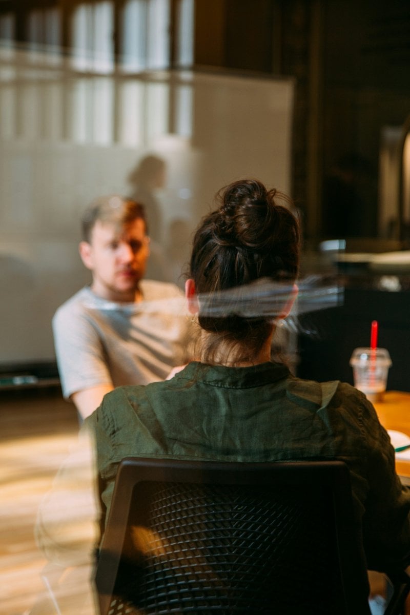 Man And Woman Talking Pictures | Download Free Images on Unsplash
