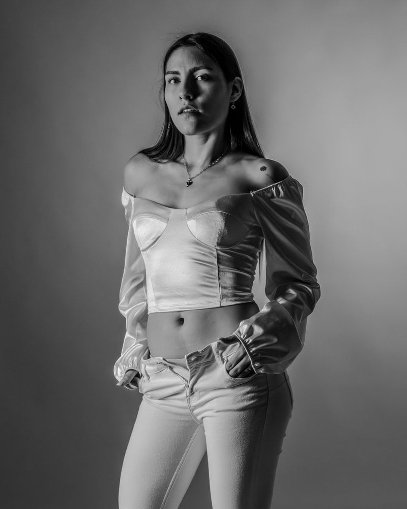 Monochrome Portrait of a Woman with Stylish Attire &middot; Free ...