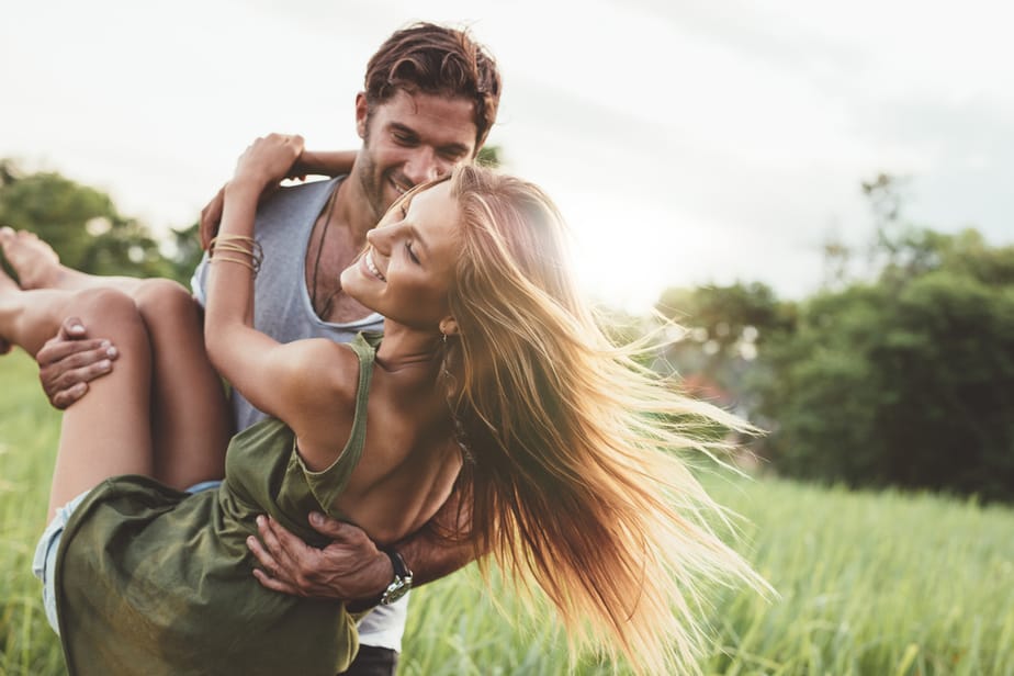 11 Redenen Waarom Vertrouwen In Een Relatie Belangrijker Is Dan Liefde