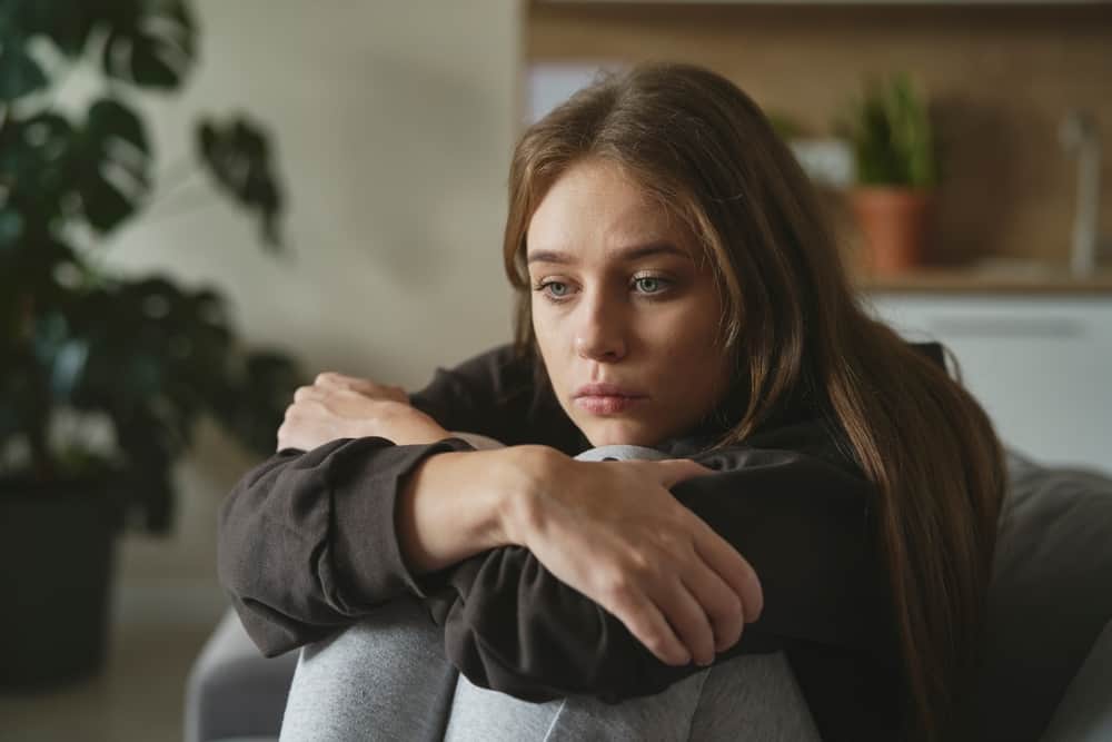 13 psykologista syytä, miksi jotkut ihmiset vähättelevät muita
