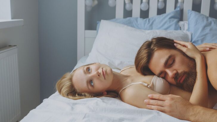 Näin narsisti käyttää seksiä hallitakseen sinua