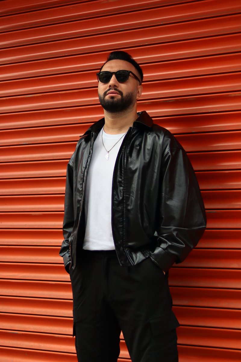 Stylish man in black leather jacket outdoors &middot; Free Stock Photo